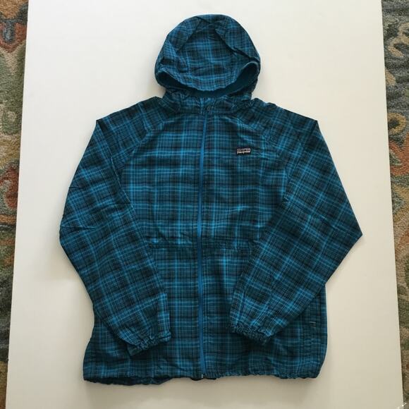 Patagonia Kids’ blue plaid nylon lightweight jacket - Picture 2 of 8